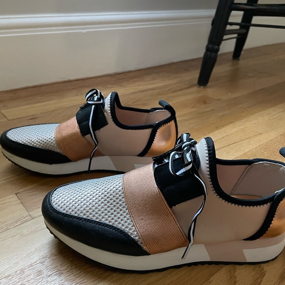 Steve Madden Antics sneaker size 6.5 - Picture 5 of 6